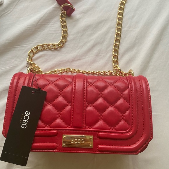 BCBG Paris Handbags - NWT BCBG Paris Quilted Leather Crossbody Purse